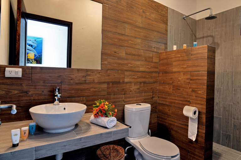Bathroom 4, Basic Tulum, Cozumel