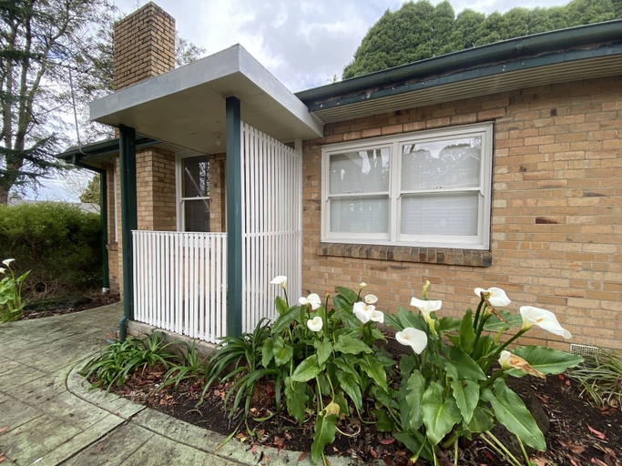 Exterior & Views 2, Mitcham train station 2 bedrooms unit, Whitehorse - Nunawading E.
