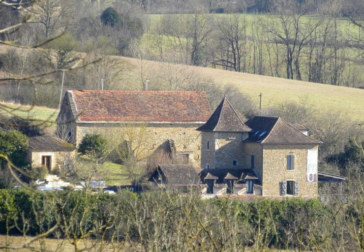 Exterior & Views 2, Hotel la Bastie d Urfe, Aveyron