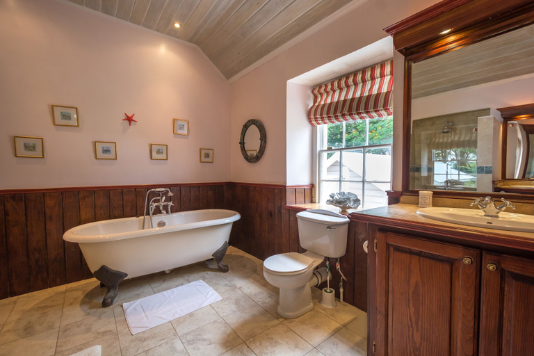Bathroom 4, We Stay Well Sanctuary Barbados - Wellness in Paradise