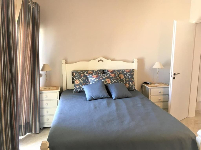 Bedroom 2, 10E Torre Rocha by Casas & Papéis, Silves