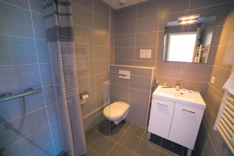 Bathroom 3, Maison Familiale Lou Riou, Var