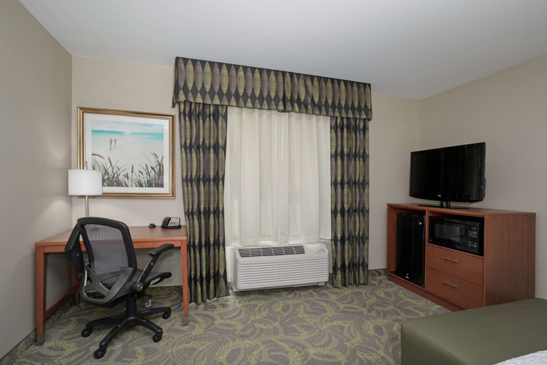 Others 5, Hampton Inn and Suites Astoria, Clatsop