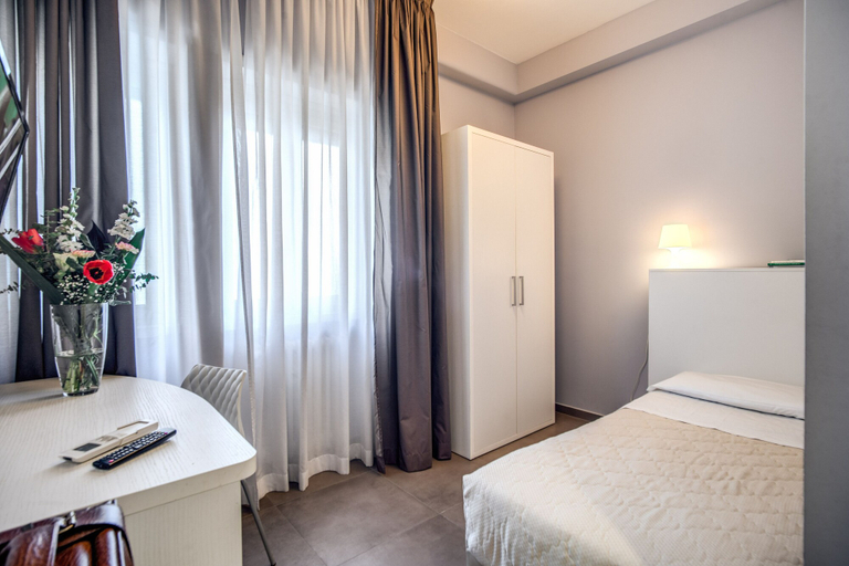 Bedroom 3, Casa Per Ferie Ravasco San Pietro, Rome