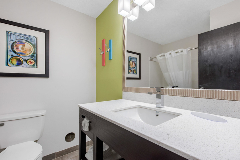 Bathroom 5, Quality Inn Morgantown, Monongalia
