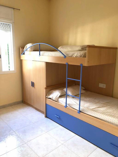 Bedroom 3, Casa Tubau, Girona