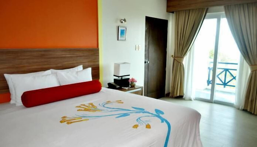 Bedroom 4, Thunderbird Resorts - Poro Point, San Fernando City