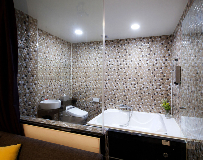 Bathroom 4, Hotel Merci, Iksan
