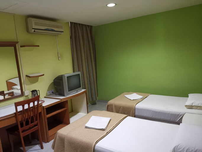 Bedroom 4, Hotel Inderapura, Jerantut