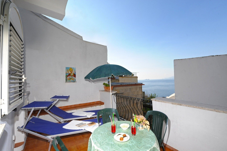 Others 2, Casa Limoncello, Salerno