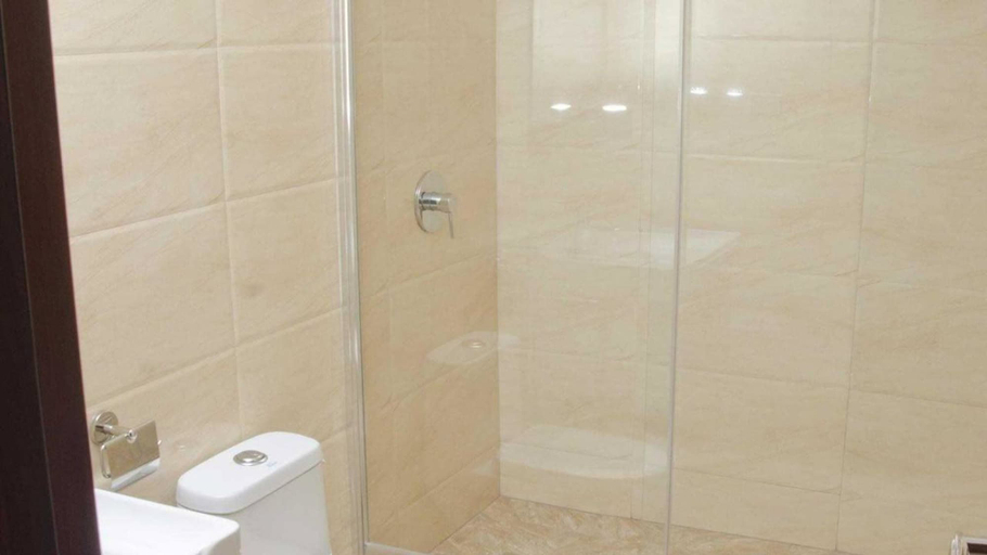 Bathroom 4, Grand Diamond Hotel Suites Trinidad