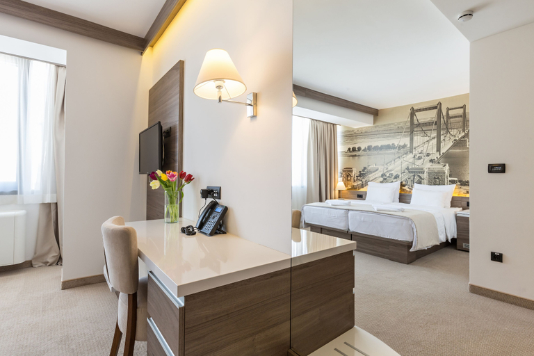 Bedroom 4, Hotel Royal Inn, Belgrade