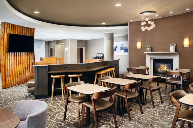 Food & Drinks 5, Springhill Suites by Marriott Boulder Longmont, Boulder