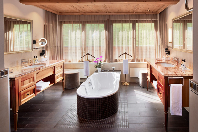 Bathroom 5, Hotel Alpenhof, Schwaz
