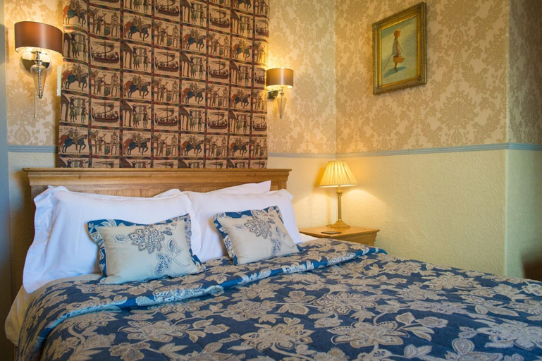 Bedroom 3, Victoria House Room Only Accommodation, Gwynedd