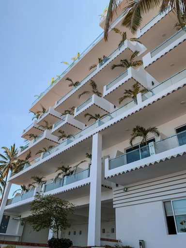 Exterior & Views 2, The Paramar Beachfront Boutique Hotel - Downtown Malecon, Puerto Vallarta