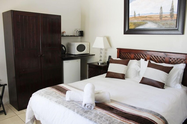 Bedroom 3, Amani Guest Lodge, Nelson Mandela Bay