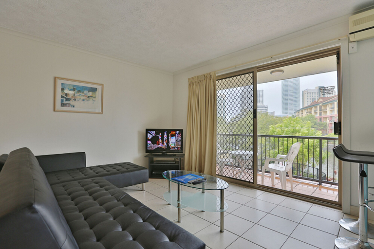 Others 5, K Resort, Gold Coast
