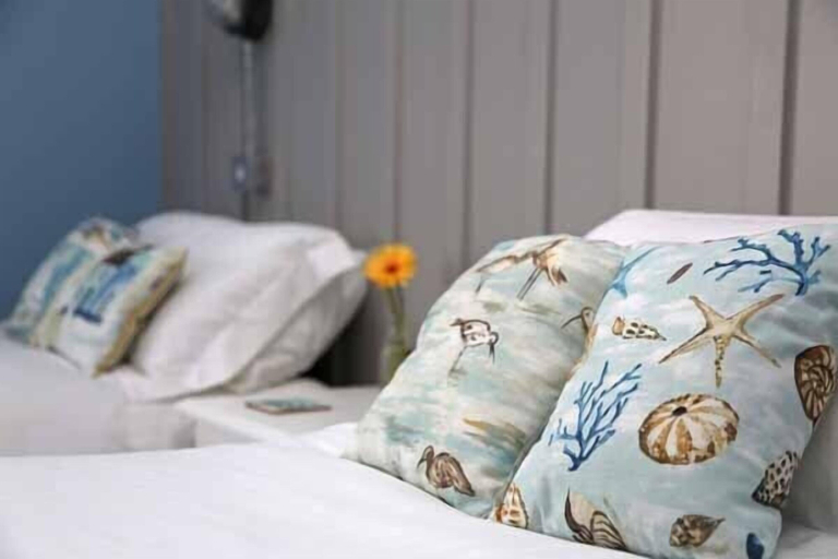 Bedroom 3, Holly Tree House, Isle of Wight