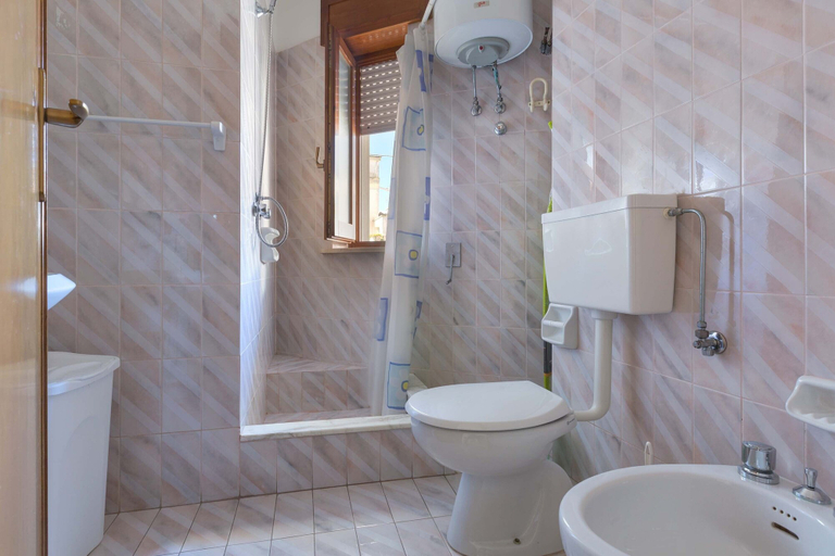 Bathroom 3, 2808 Case al Tacco - Appartamento Terra by Barbarhouse, Lecce