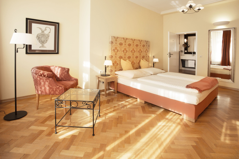 Bedroom 4, Hotel Villa Florentina, Frankfurt am Main