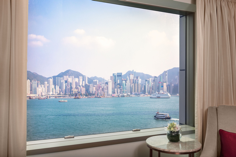 Exterior & Views 8