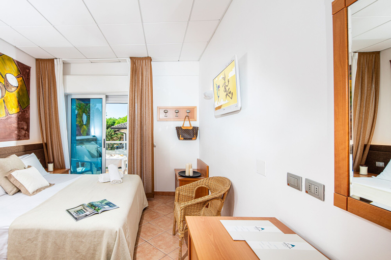 Bedroom 3, Hotel Rex, Udine