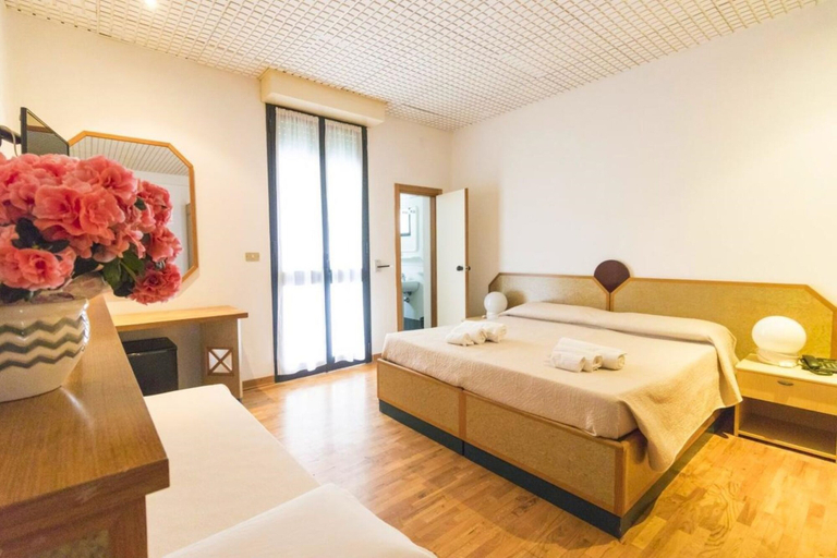 Bedroom 2, Albergo Palazzo, Lecce