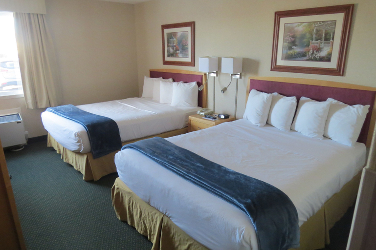 Bedroom 3, Rocky Inn Express, Division No. 9