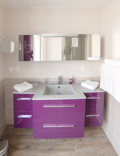 Bathroom 5, Le Relais de la Poste, Lot