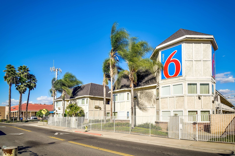 Motel 6 Riverside, CA - South, Riverside