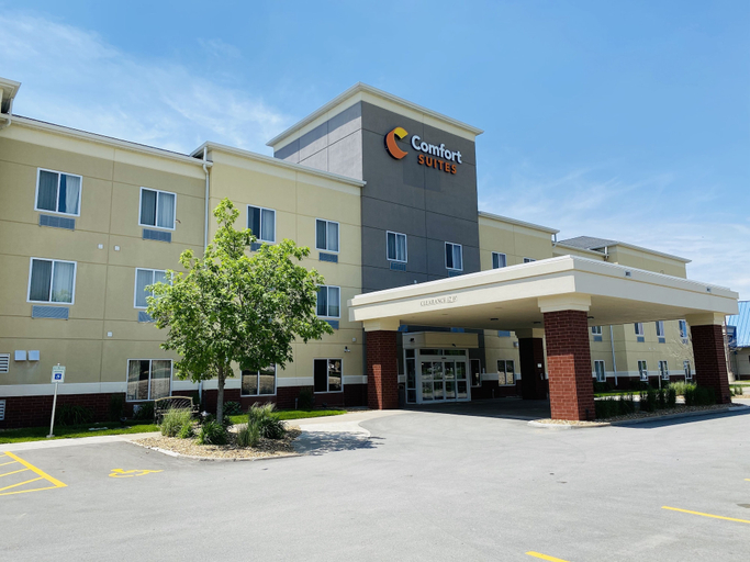 Exterior & Views 2, Comfort Suites Coralville I-80, Johnson
