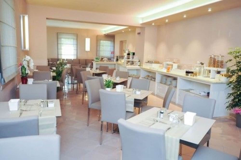 Food & Drinks 5, Hotel Dori, Verona