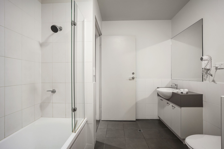 Bathroom 5, Quest Alice Springs, Alice Springs- Stuart