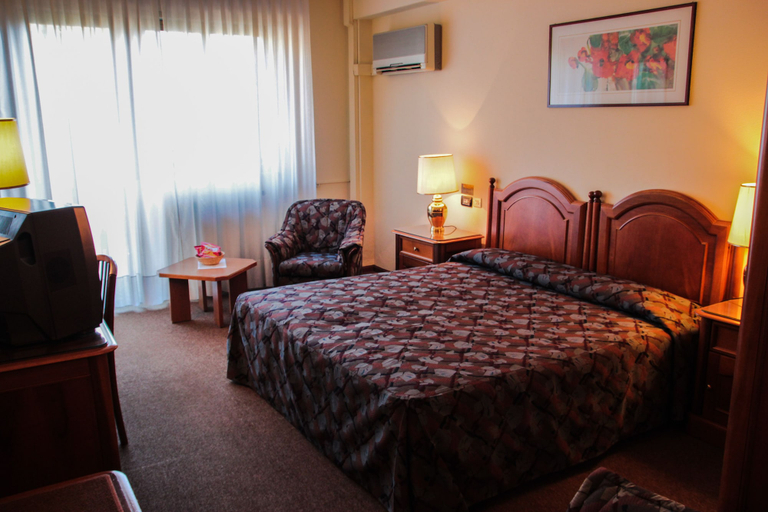 Bedroom 3, Garden Hotel, Catania