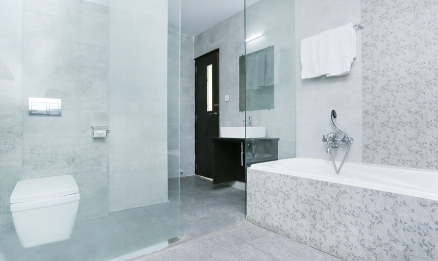 Bathroom 3, Treebo Sunrise,5 mins to Mahatma Gandhi Park, Chikmagalur
