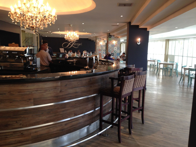 Food & Drinks 5, Beach Break Holiday Letting, eThekwini