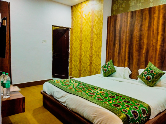 Bedroom 2, Dwivedi Hotels Hotel Elena, Chandauli