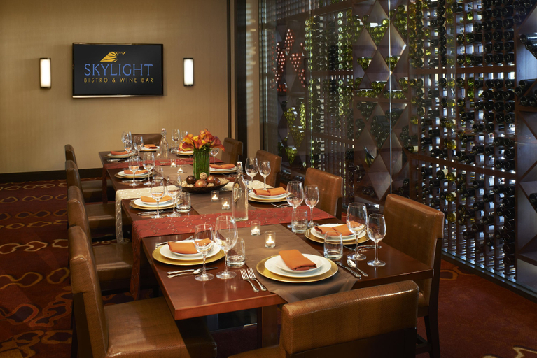 Food & Drinks 5, Marriott Indianapolis East, Marion
