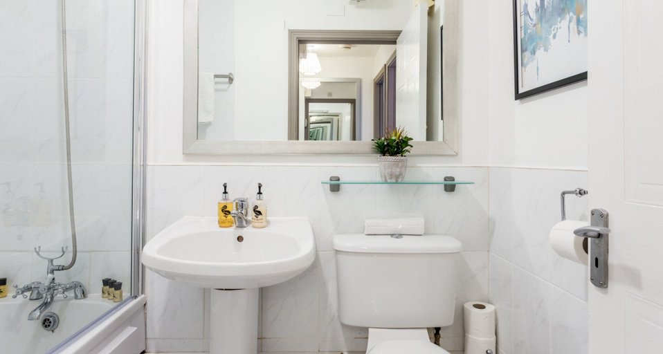 Bathroom 4, Dublin 8 Apartments, Dublin