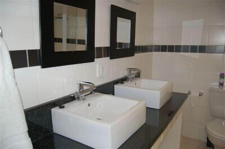 Bathroom 3, 3 Melrose Road, City of Johannesburg