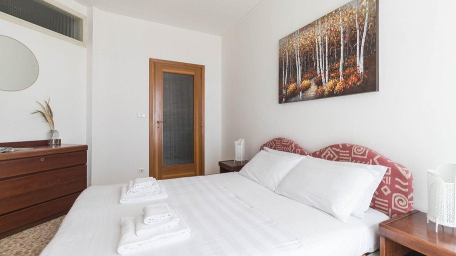 Bedroom 3, Sant Erasmo 3 - 32, Imperia