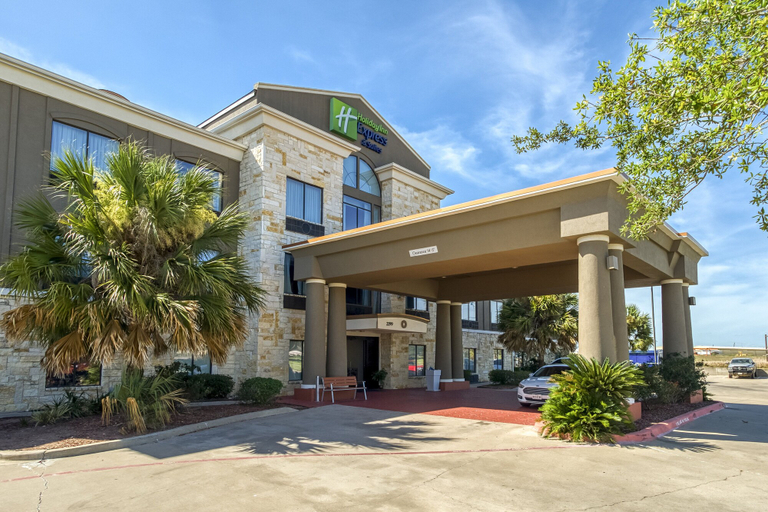 Exterior & Views 4, Holiday Inn Express & Suites BEEVILLE, Bee