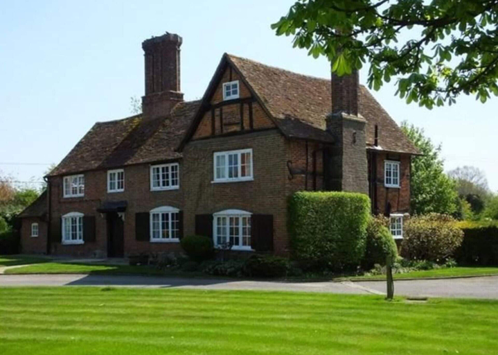 Exterior & Views 1, Loxley Barn 1-Bed Cottage Retreat, Hertfordshire