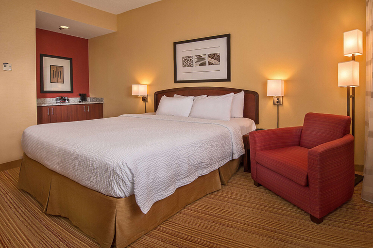 Bedroom 4, Sonesta Select Durham Research Triangle Park, Durham