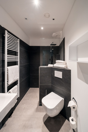 Bathroom 5, Gasthaus Grossenmeer, Wesermarsch