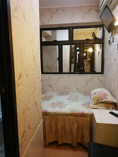 Bedroom 2, Lucky Hostel, Kowloon