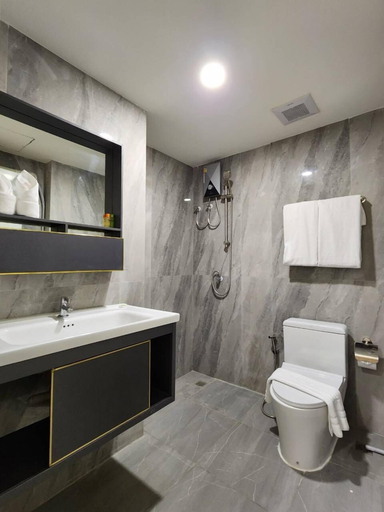 Bathroom 4, iCheck inn Darisa Patong, Phuket Island