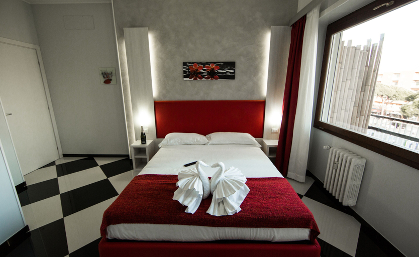 Bedroom 4, Star of Rome, Rome