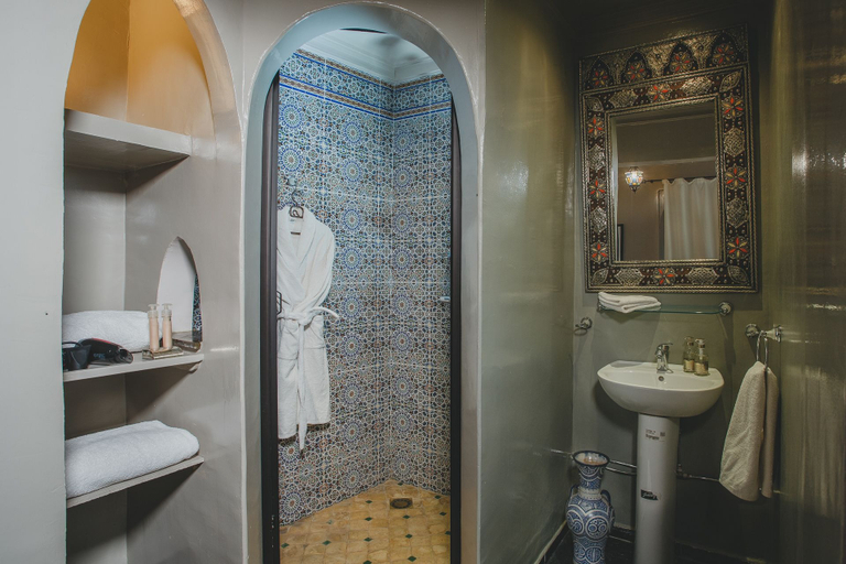 Bathroom 3, Riad Tama, Ouarzazate